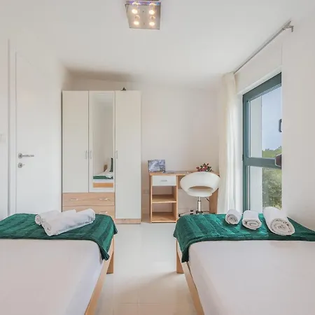 Windrose Apartment