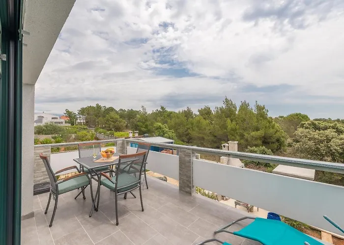 アパート Windrose